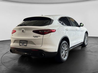 2023 Alfa Romeo Stelvio Sprint