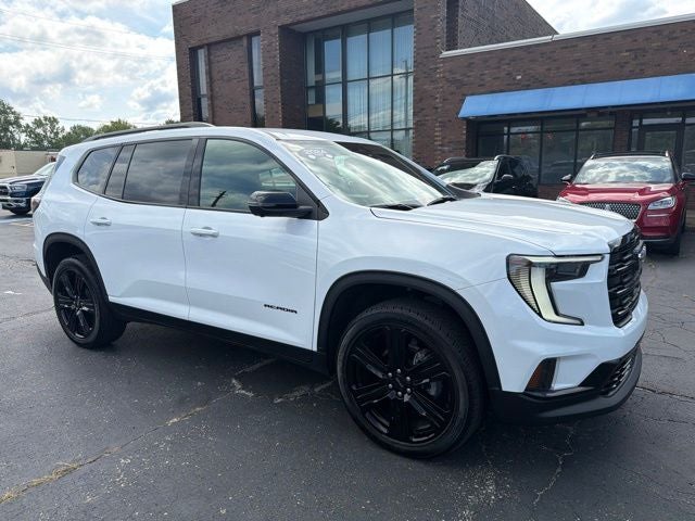2024 GMC Acadia Elevation