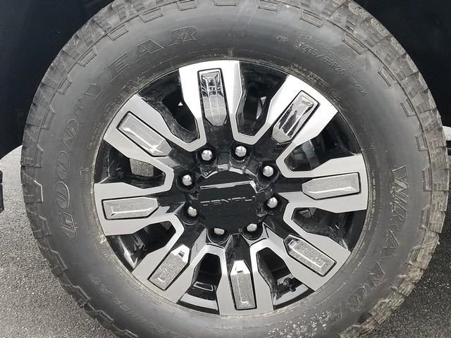 2026 GMC Sierra 2500HD Denali
