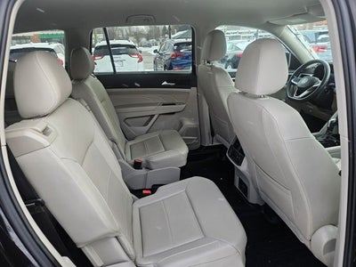 2022 Volkswagen Atlas 3.6L V6 SE w/Technology