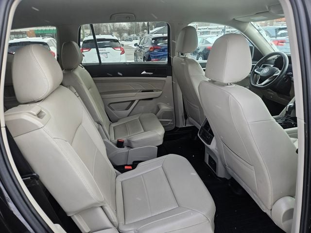 2022 Volkswagen Atlas 3.6L V6 SE w/Technology