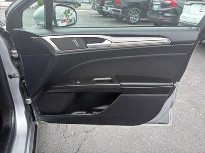 2020 Ford Fusion Hybrid SE