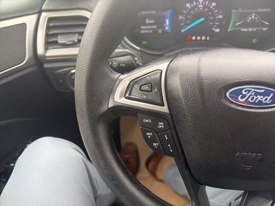 2020 Ford Fusion Hybrid SE