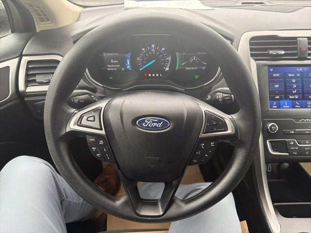 2020 Ford Fusion Hybrid SE