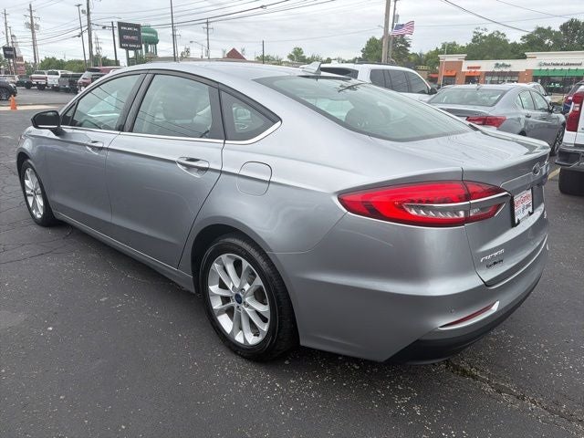 2020 Ford Fusion Hybrid SE
