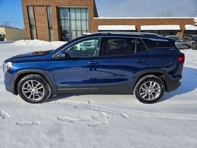 2022 GMC Terrain SLT