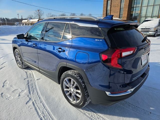 2022 GMC Terrain SLT