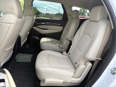 2024 Buick Enclave Essence