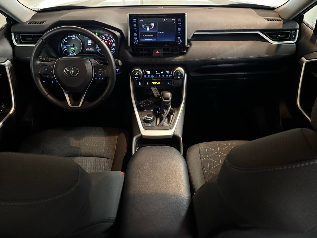 2021 Toyota RAV4 Hybrid XLE