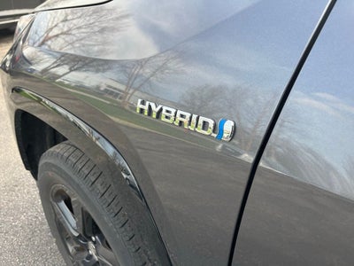 2020 Toyota RAV4 Hybrid XSE