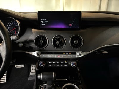 2022 Kia Stinger GT-Line