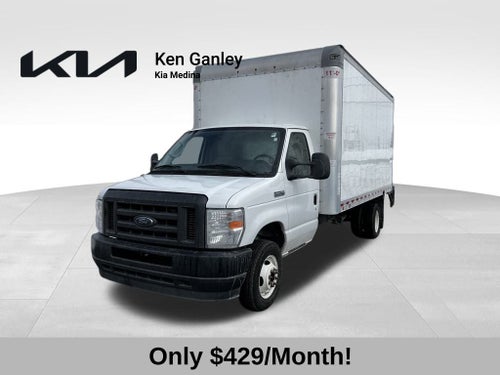 2024 Ford E-450SD Base DRW
