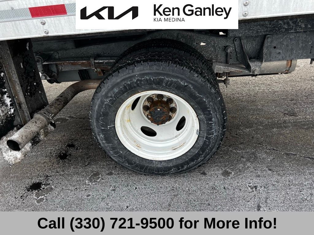2024 Ford E-450SD Base DRW