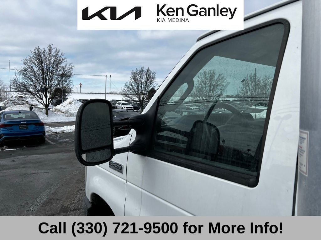 2024 Ford E-450SD Base DRW