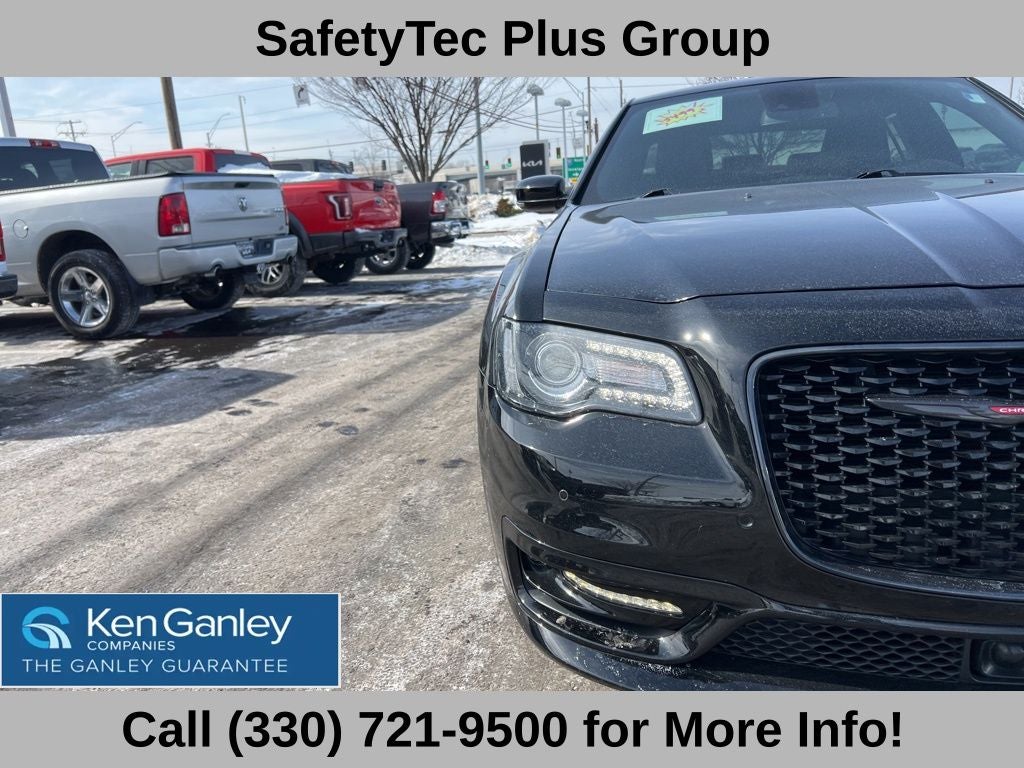 2023 Chrysler 300 S