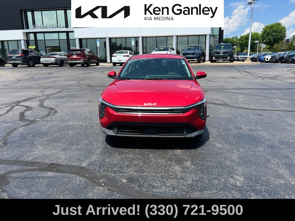 2025 Kia K4 LXS