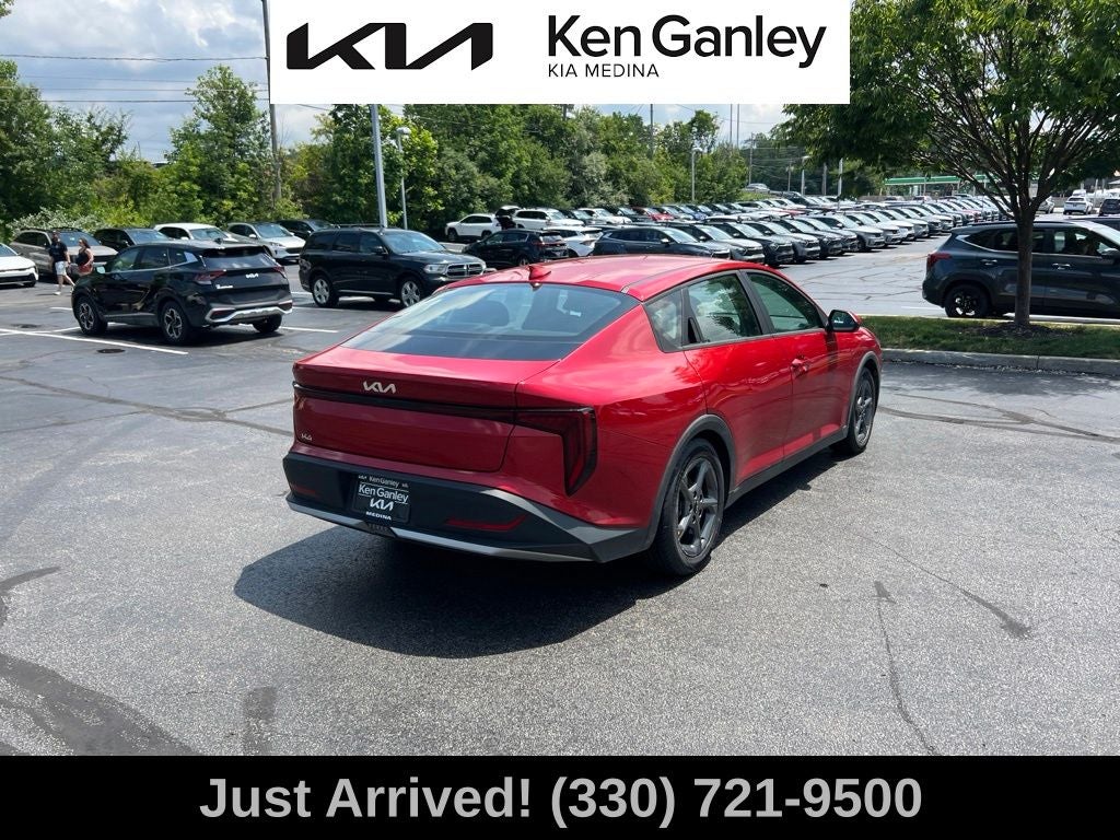 2025 Kia K4 LXS