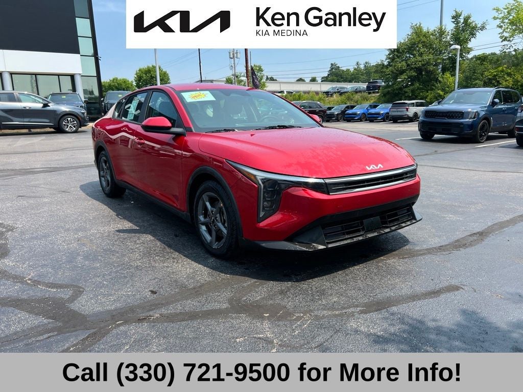 2025 Kia K4 LXS