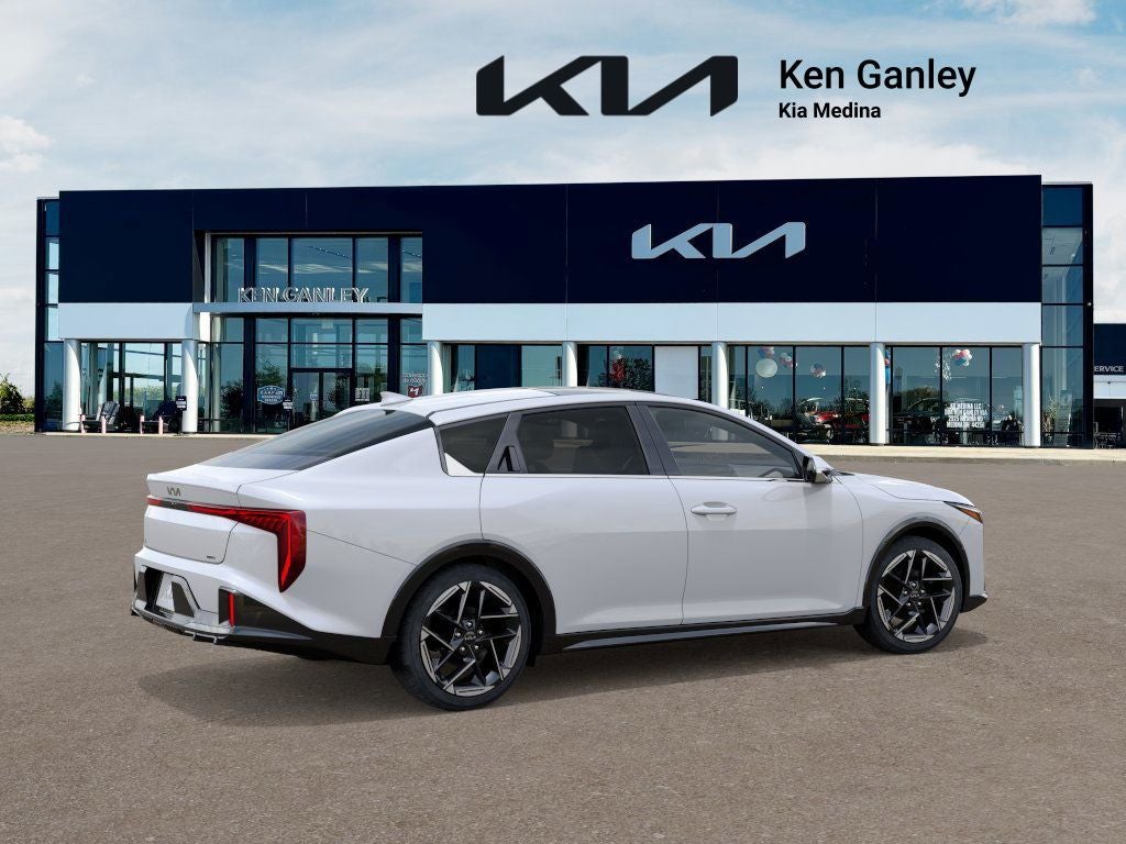 2025 Kia K4 GT-Line