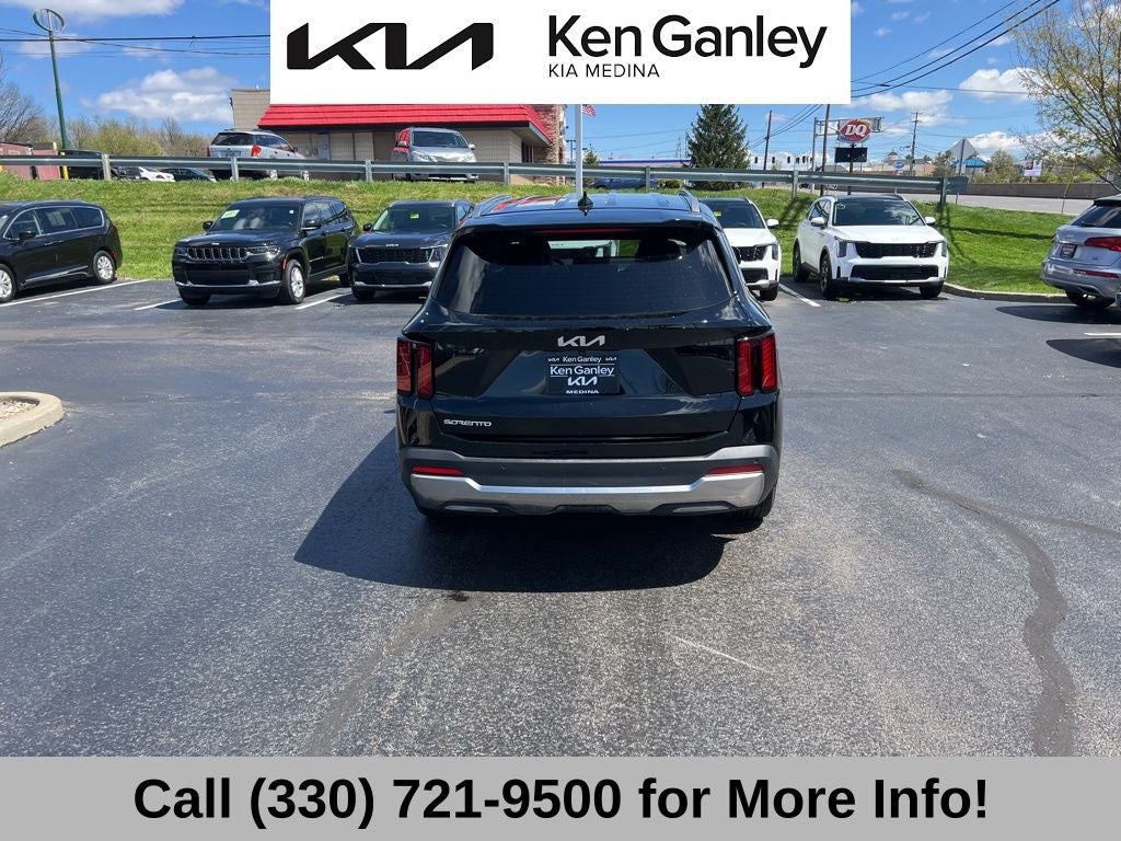 2025 Kia Sorento S