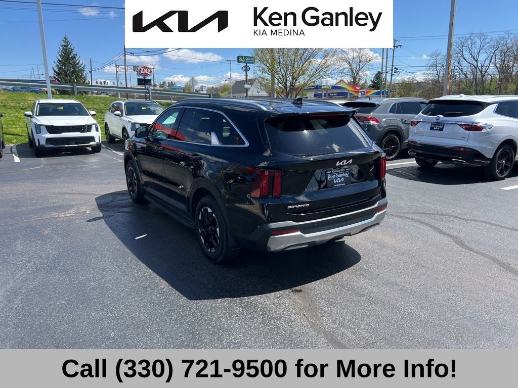 2025 Kia Sorento S