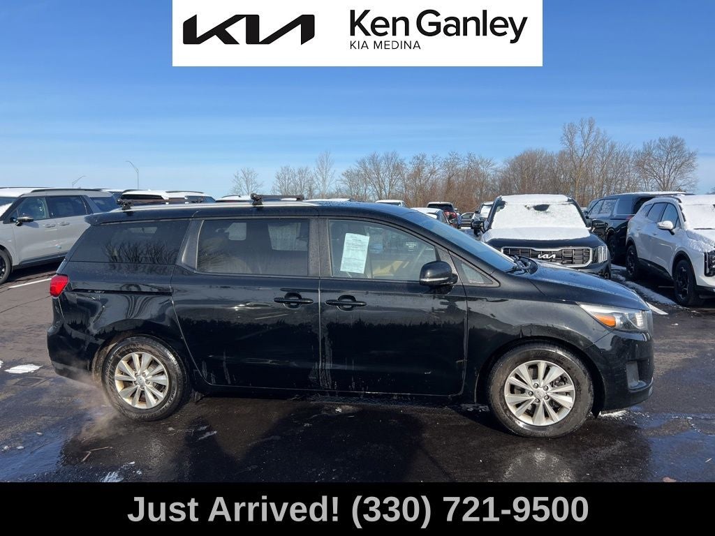 2015 Kia Sedona LX