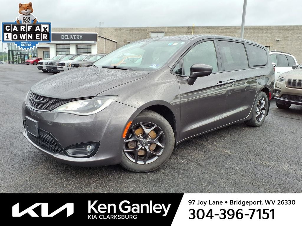 2019 Chrysler Pacifica Touring Plus