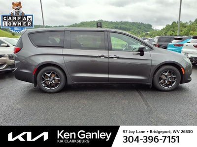 2019 Chrysler Pacifica Touring Plus