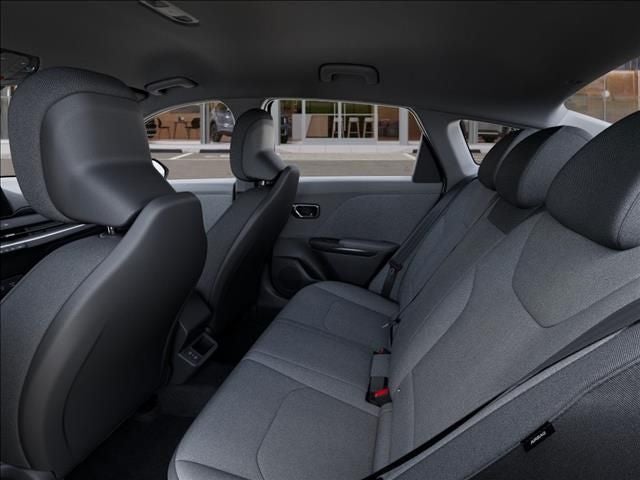 2025 Kia K4 LX