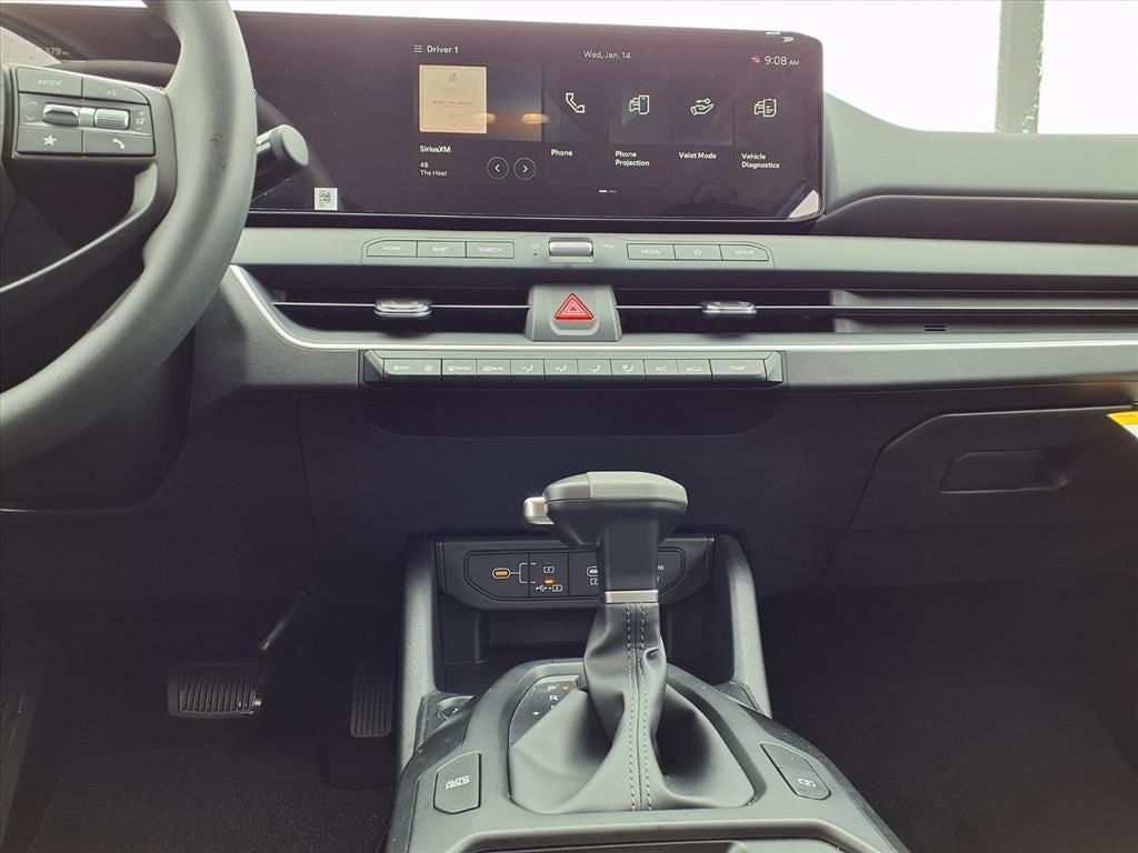 2025 Kia K4 LX