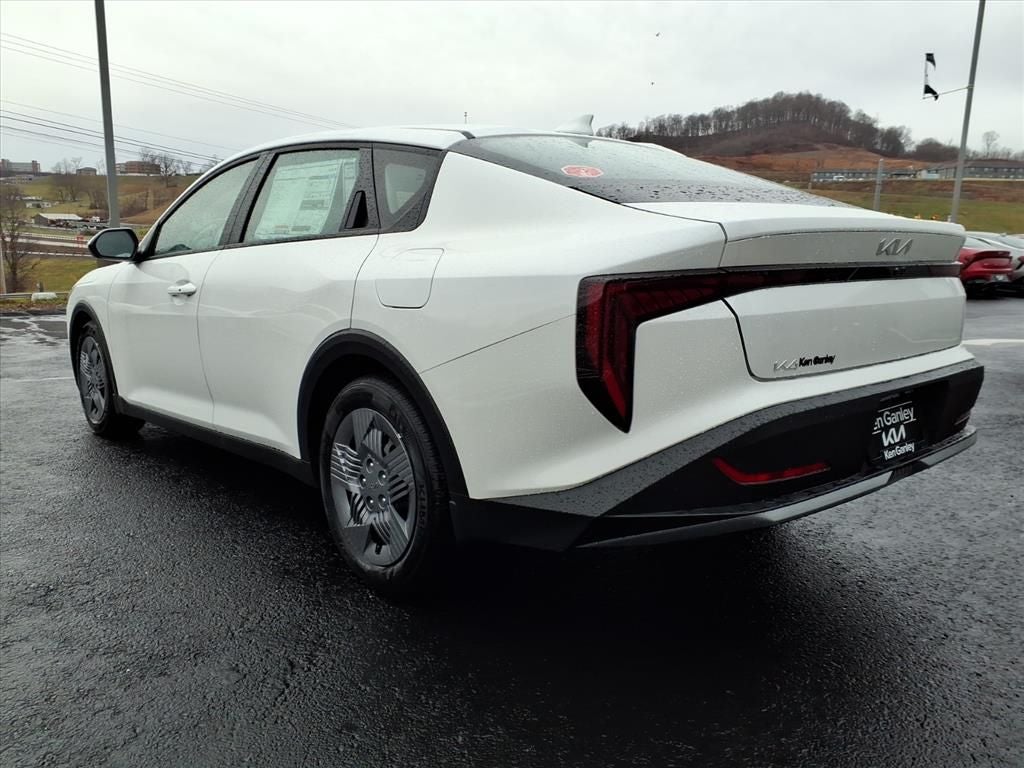2025 Kia K4 LX