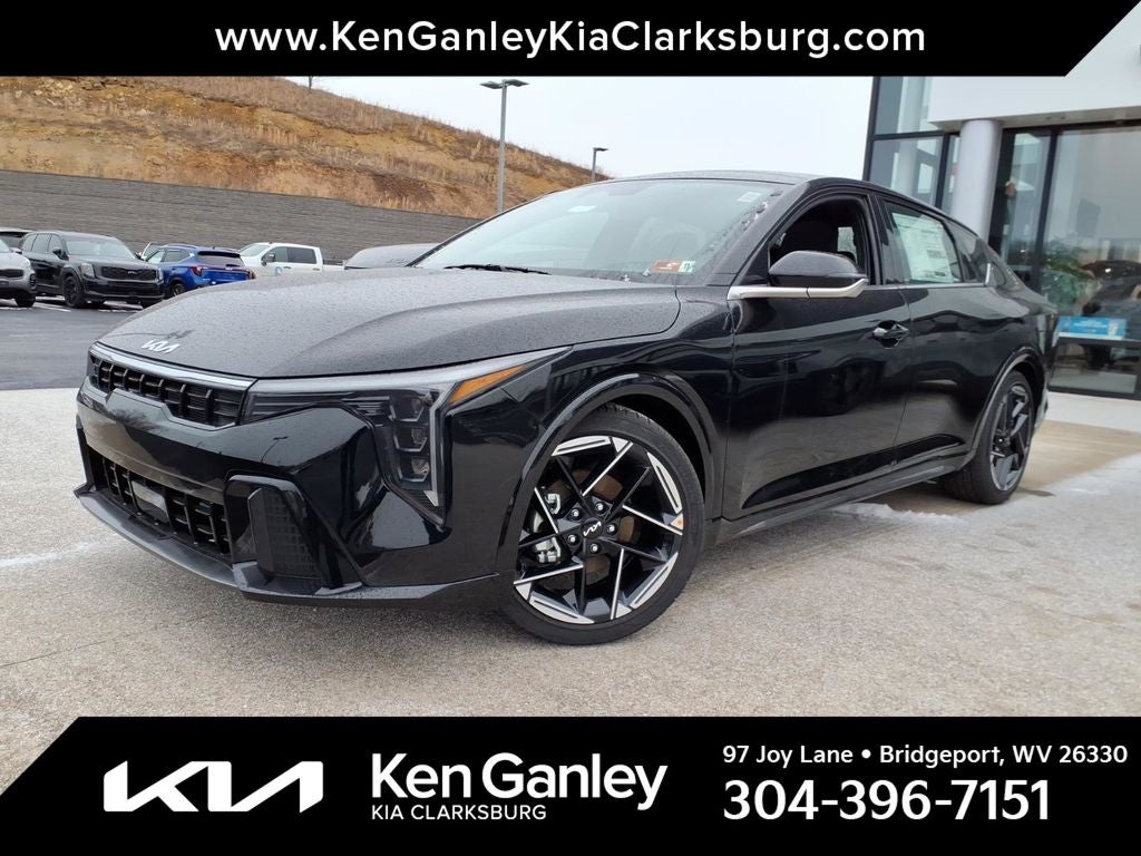2025 Kia K4 GT-Line