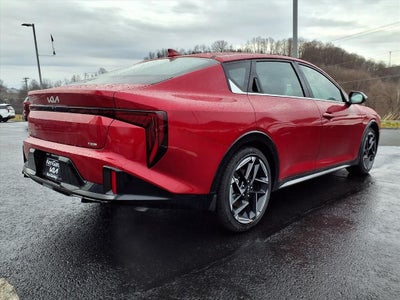 2025 Kia K4 GT-Line
