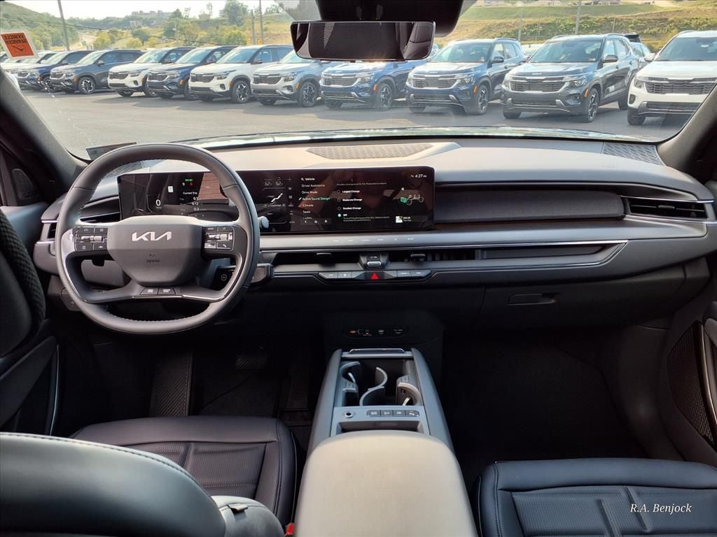 2026 Kia EV9 Land