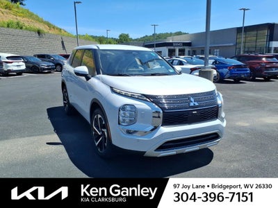 2023 Mitsubishi Outlander SE