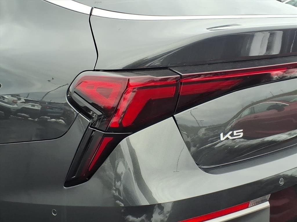 2026 Kia K5 EX