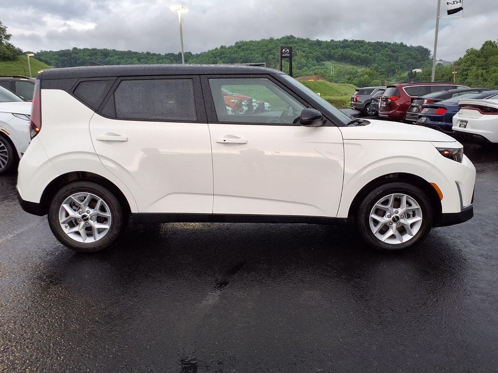 2025 Kia Soul S