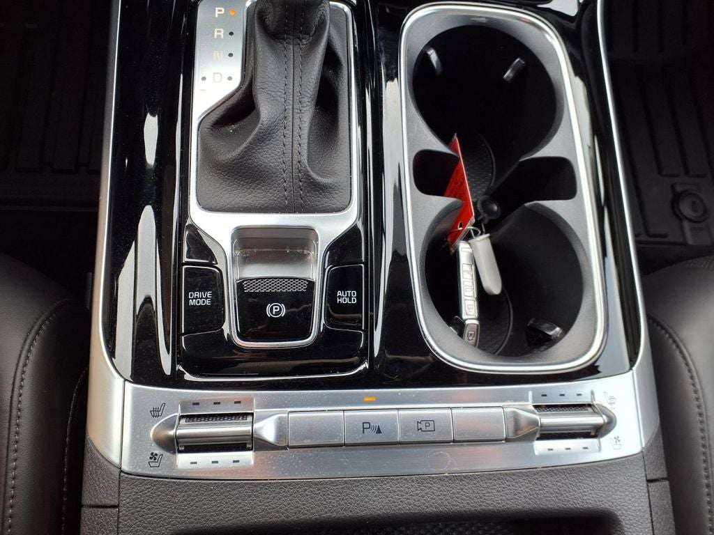 2024 Kia Carnival SX