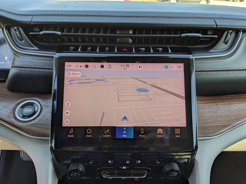 2022 Jeep Grand Cherokee Summit