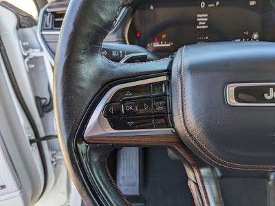 2022 Jeep Grand Cherokee Summit