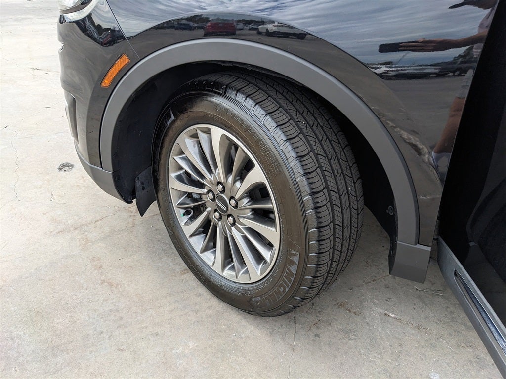 2020 Lincoln Nautilus Reserve