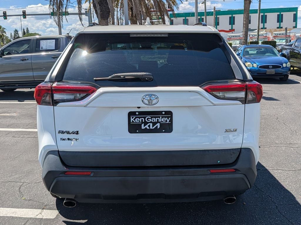 2019 Toyota RAV4 XLE