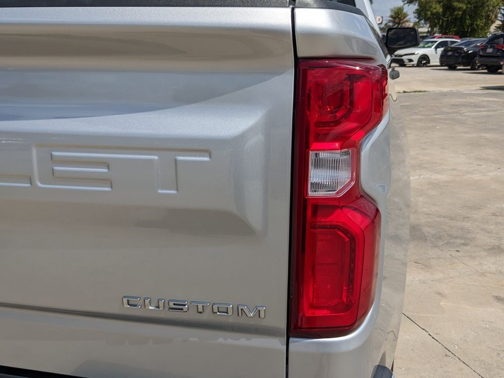 2020 Chevrolet Silverado 1500 Custom