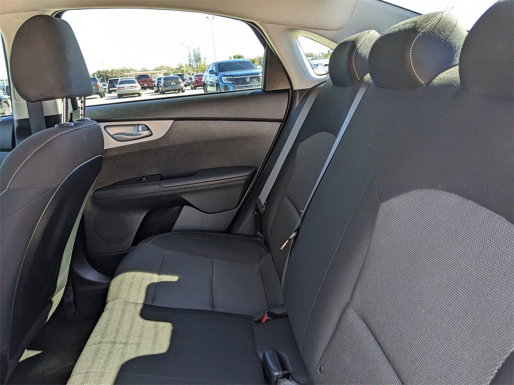 2023 Kia Forte LX