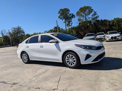 2023 Kia Forte LX
