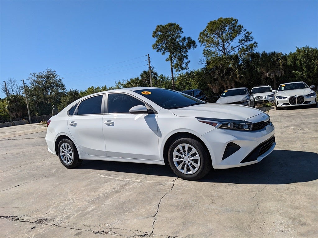 2023 Kia Forte LX