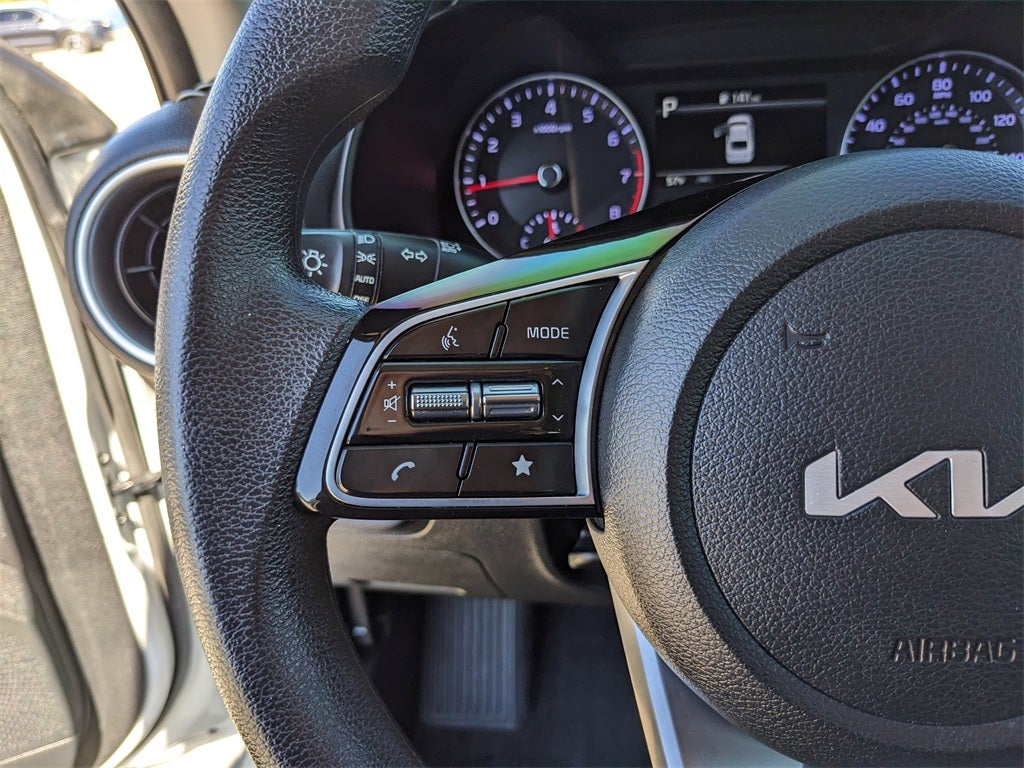 2023 Kia Forte LX