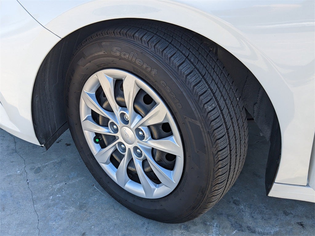 2023 Kia Forte LX