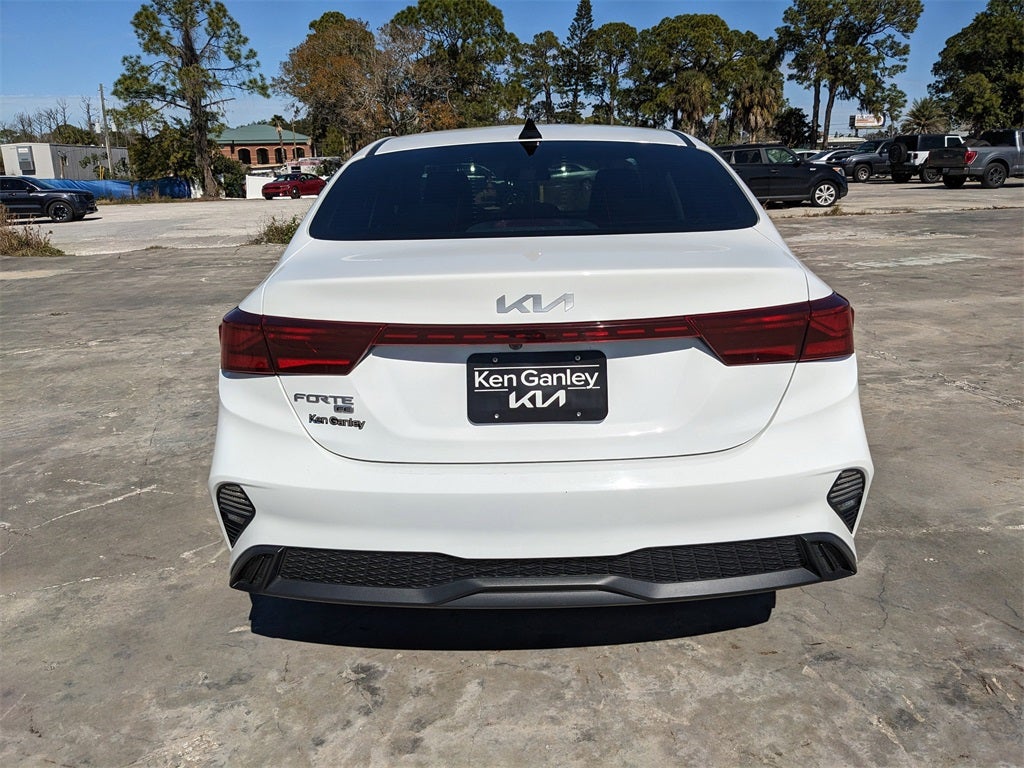 2023 Kia Forte LX