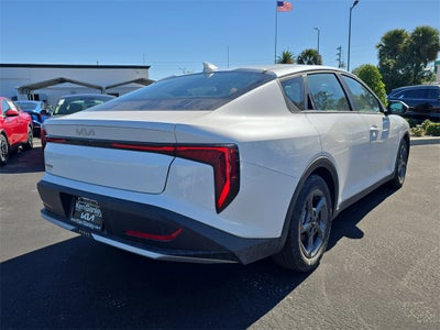 2025 Kia K4 LXS